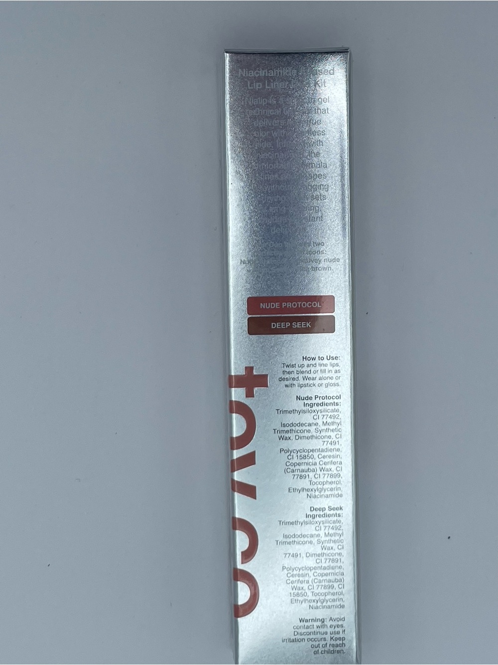 Lip Bundle - Lip Scrub, Lip Oil & 2 Lip Liners - Picture 9 of 9